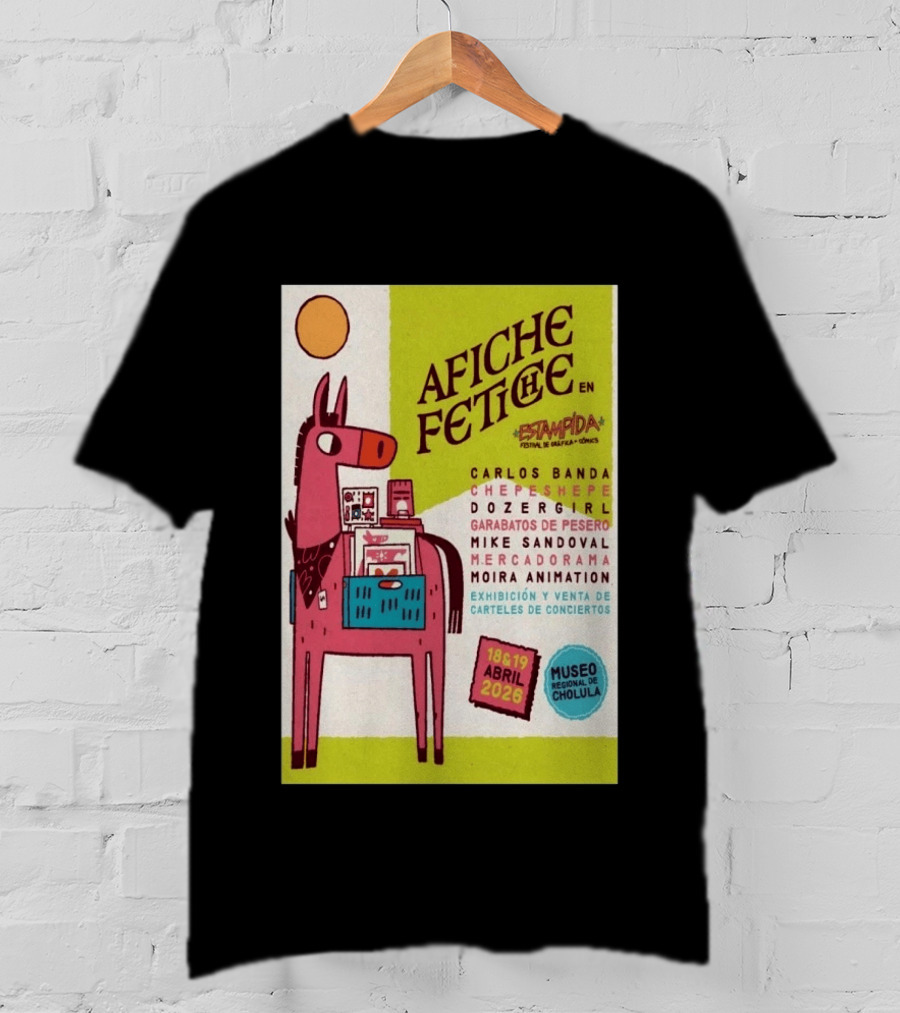 Afiche Fetiche Estampida Festival Gráfica Cómics Cholula Abril 2026 Museo Regional Exhibición Carteles Conciertos T-Shirt