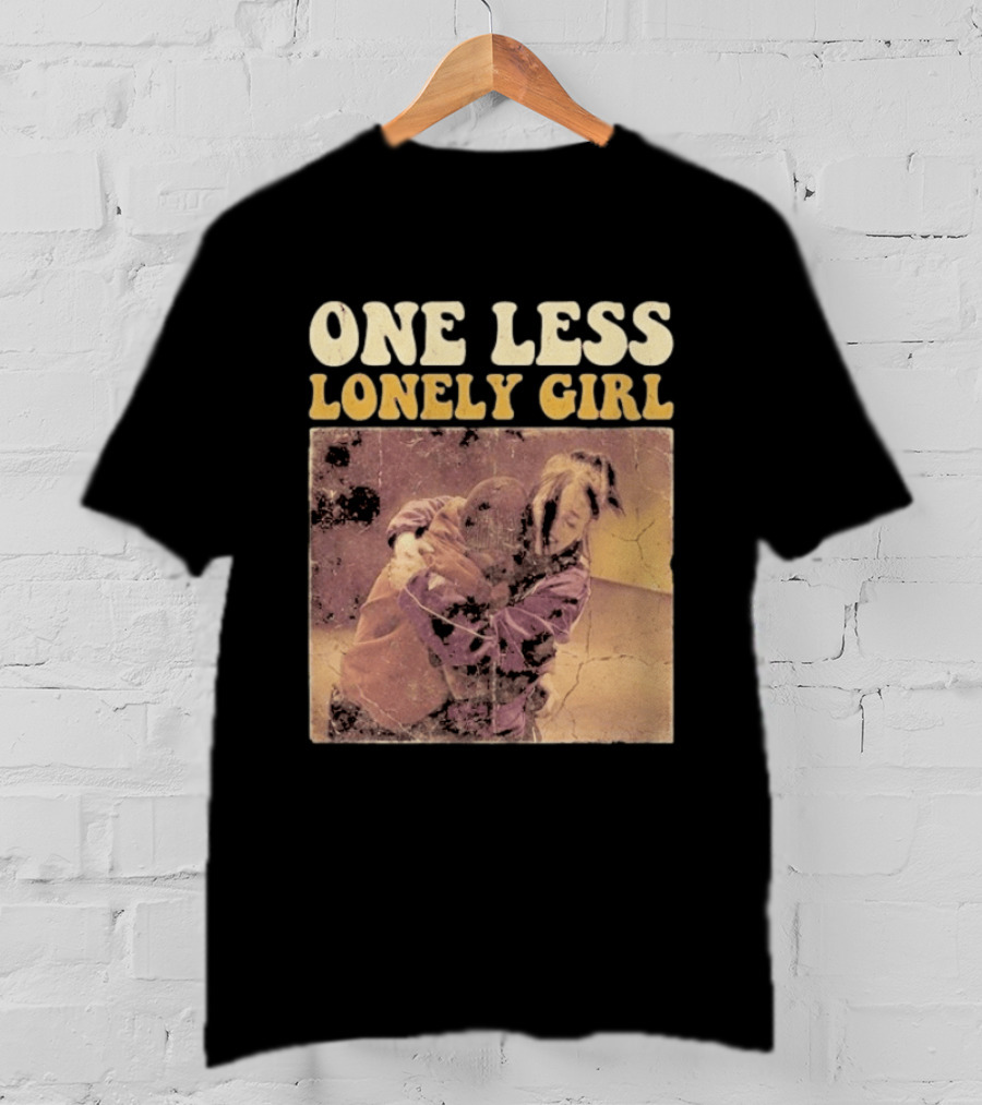 Billie Eilish Justin Bieber One Less Lonely Girl Vintage Style Hug Scene T-Shirt