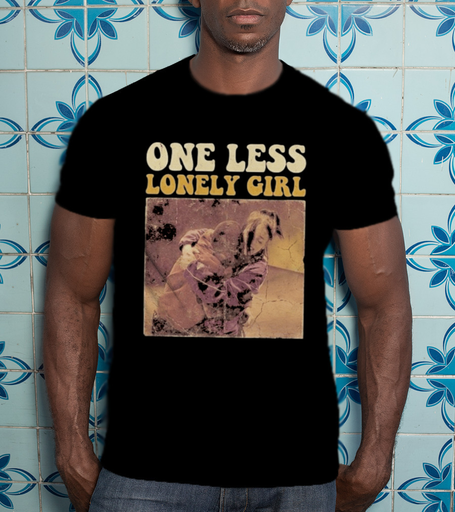 Billie Eilish Justin Bieber One Less Lonely Girl Vintage Style Hug Scene T-Shirt