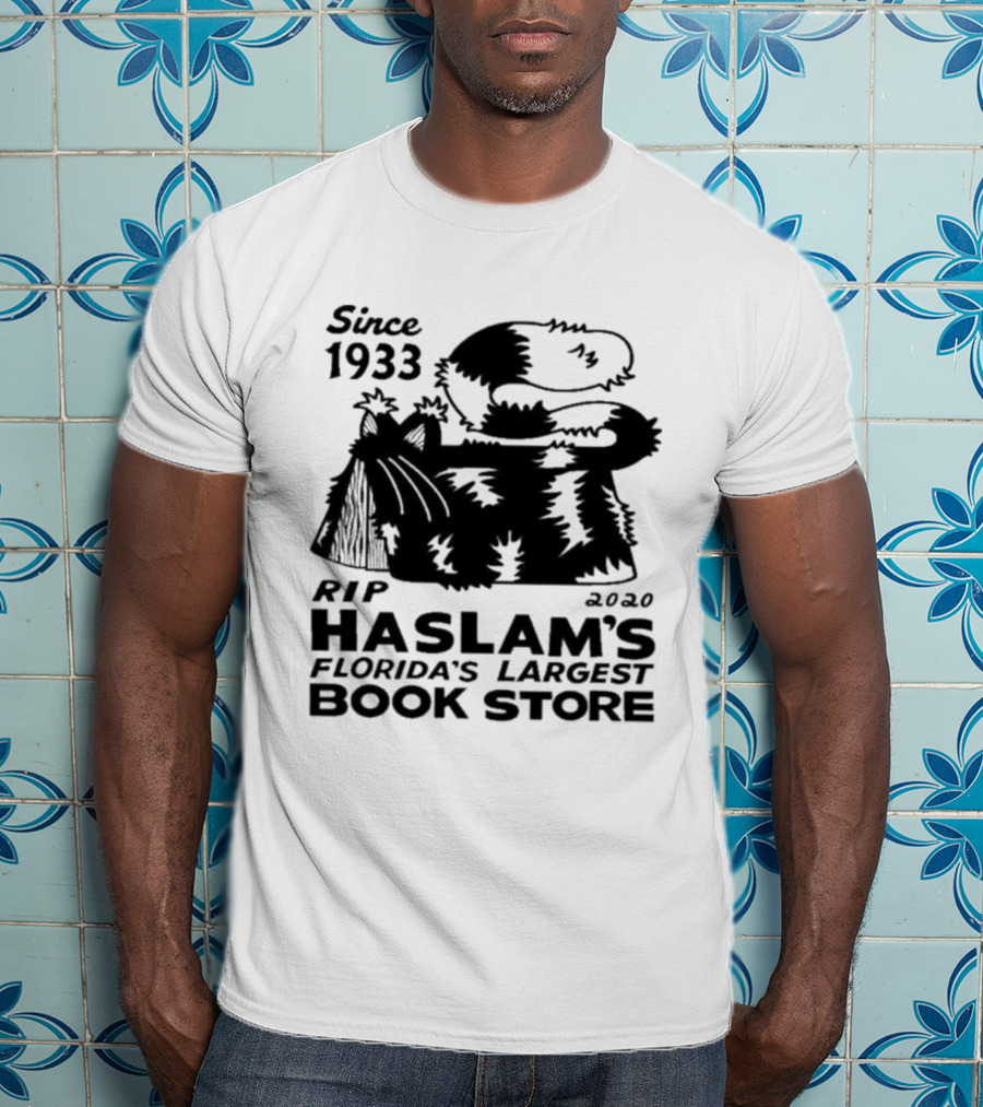 Since 1933 RIP 2020 Haslam's Florida's Largest Book Store Snoopy Doghouse T-Shirt