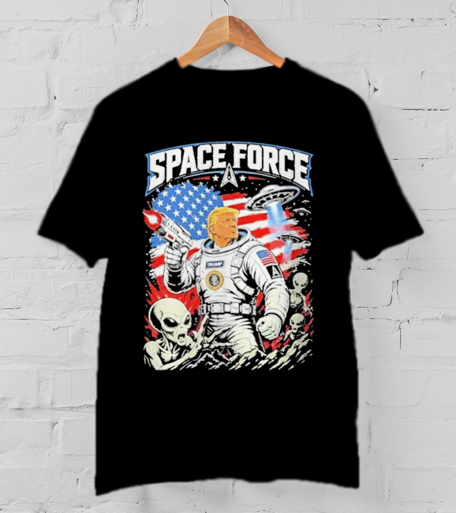 Space Force Trump Alien UFO America Flag Astronaut T-Shirt