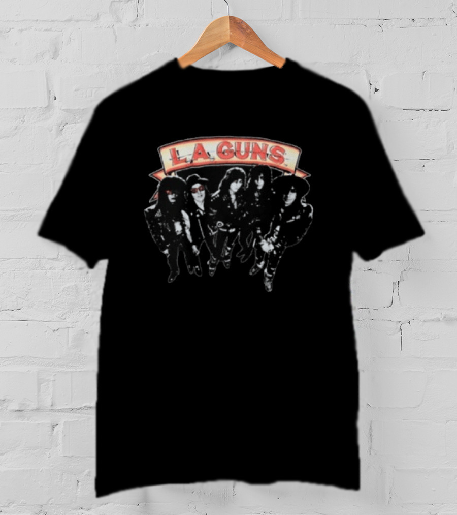 L.A. Guns Hollywood Vampires Tour 1991 Band Photo T-Shirt