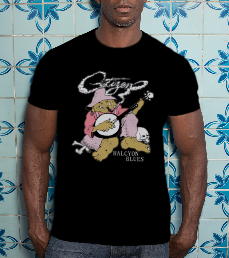 Citizen Halcyon Blues Smoking Gnome Banjo Player T-Shirt