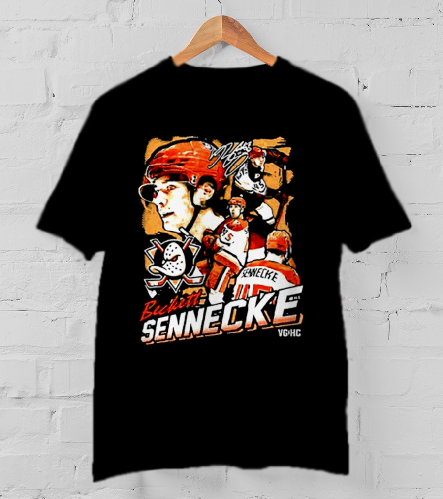 Beckett Sennecke Oregon Ducks Hockey Collage T-Shirt