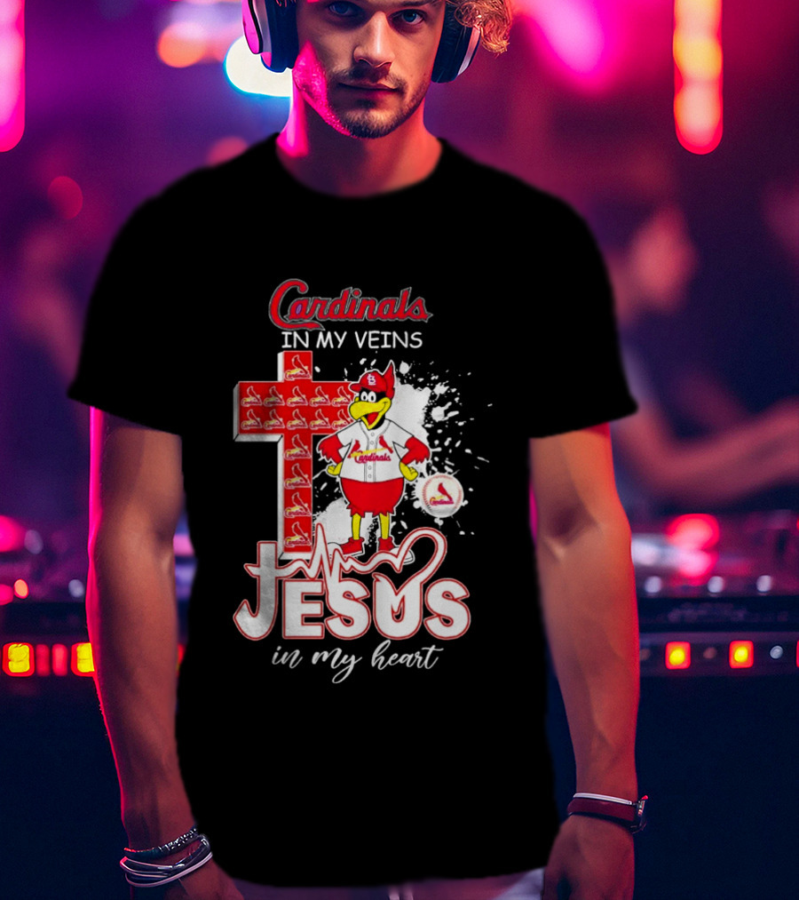 Cardinals In My Veins Jesus In My Heart Cross T-Shirt