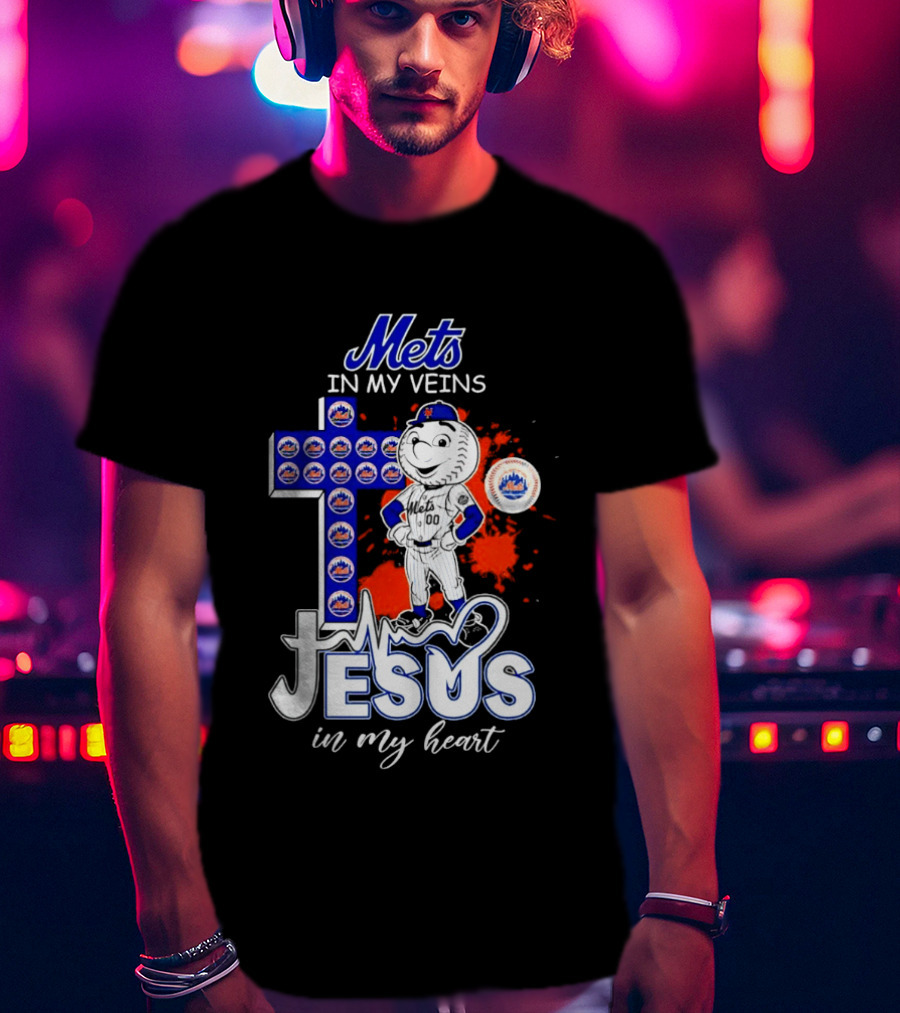 Mets In My Veins Jesus In My Heart Cross And Baseball T-Shirt