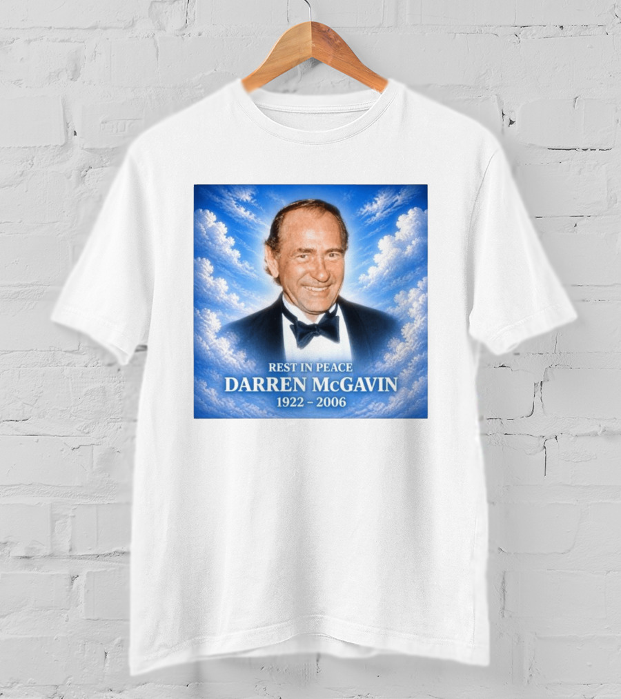 Rest In Peace Darren McGavin 1922 2006 Cloud T-Shirt
