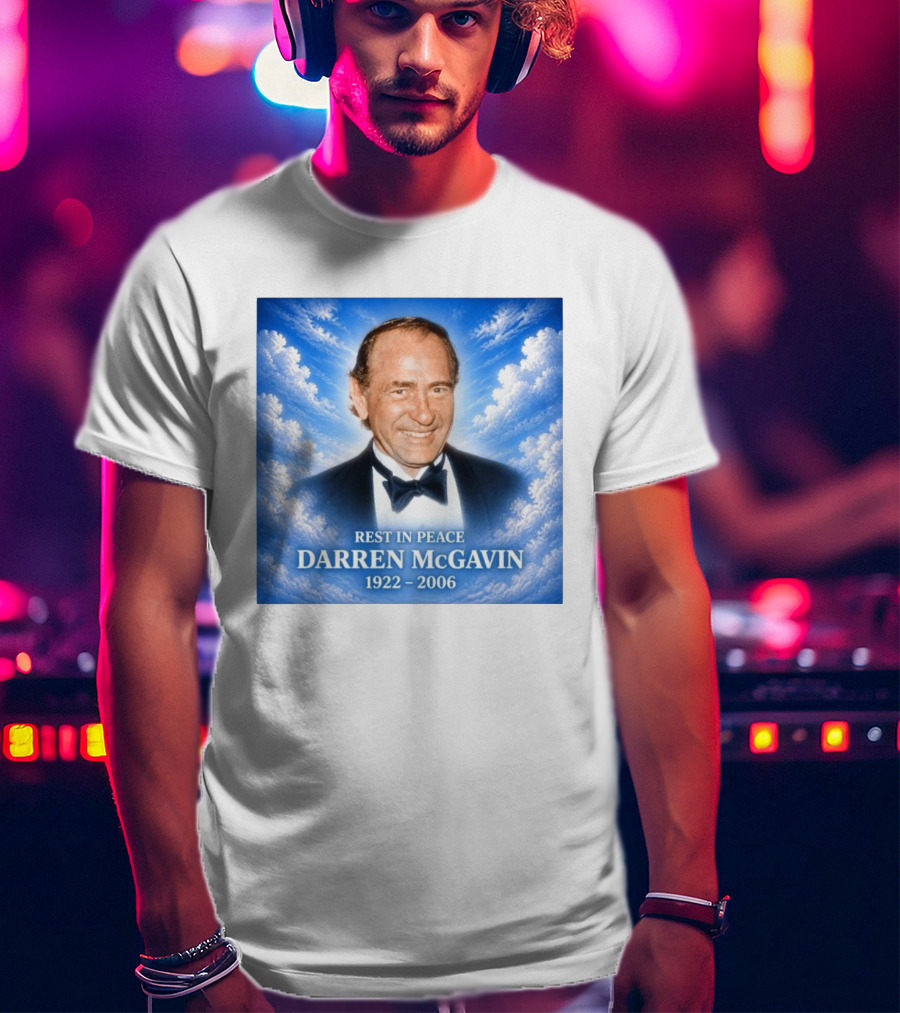 Rest In Peace Darren McGavin 1922 2006 Cloud T-Shirt