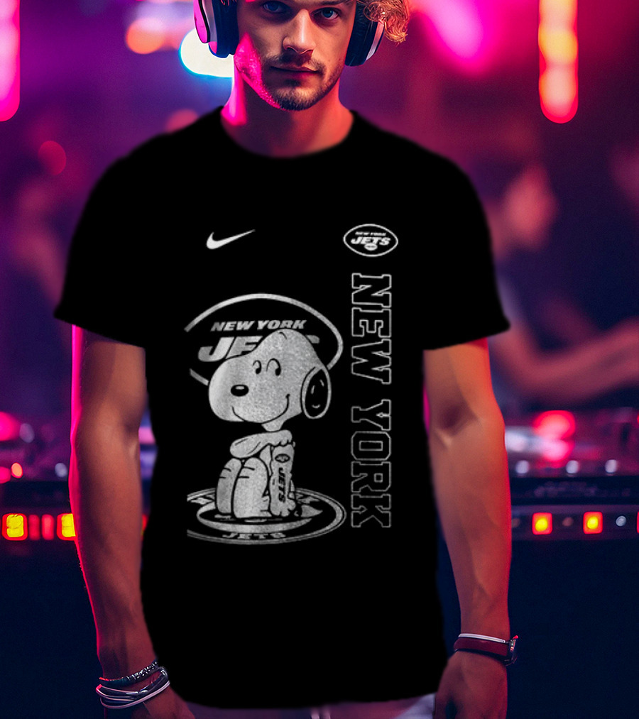 New York Jets Snoopy Yes I'm Old Thank You For The Memories T-Shirt