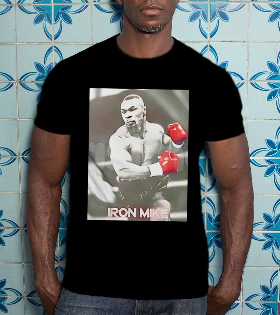 Boxing Legend Iron Mike Tyson Vintage Style Red Gloves T-Shirt