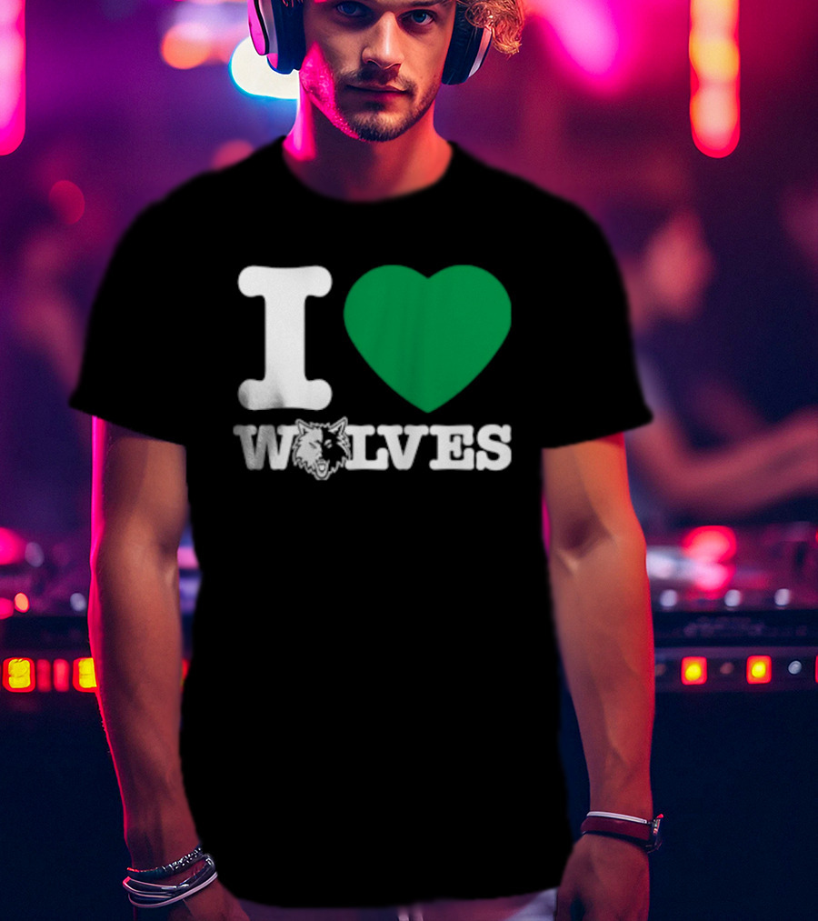 Minnesota Timberwolves I Love Wolves T-Shirt