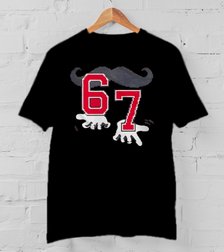 Cincinnati Reds 67 Beard Meme Moustache Hands T-Shirt
