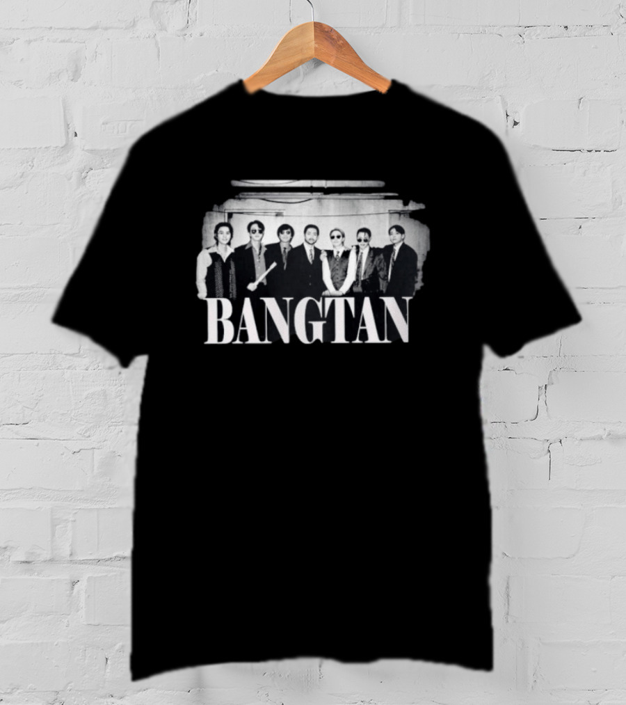 Bangtan Kpop 7 Member Boy Band Black And White T-Shirt
