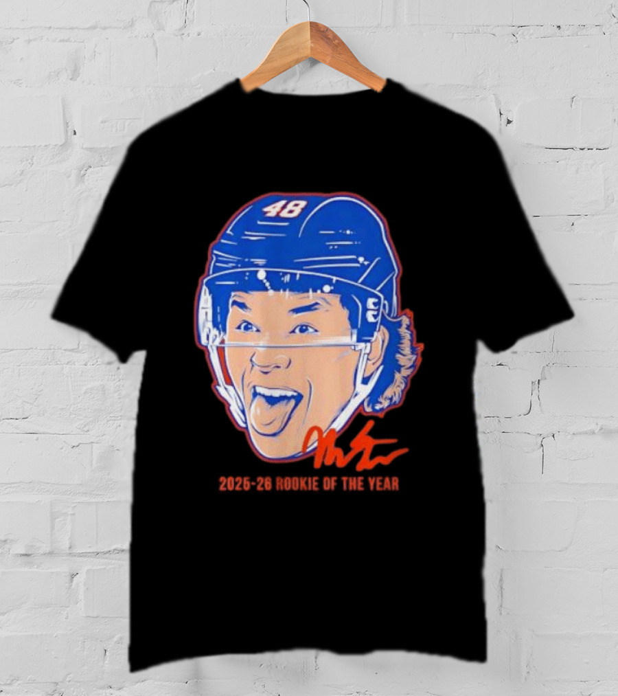 Matthew Schaefer Islanders ROTY 2025 26 Swag Helmet 48 Signature T-Shirt