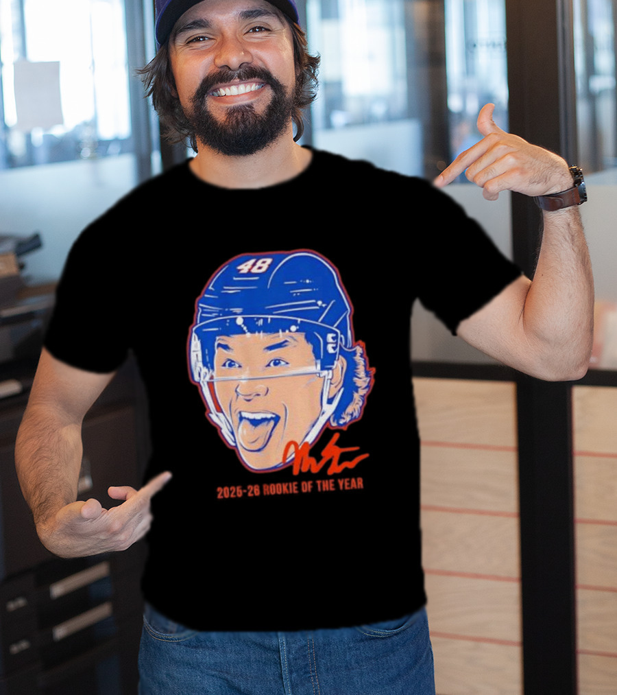 Matthew Schaefer Islanders ROTY 2025 26 Swag Helmet 48 Signature T-Shirt