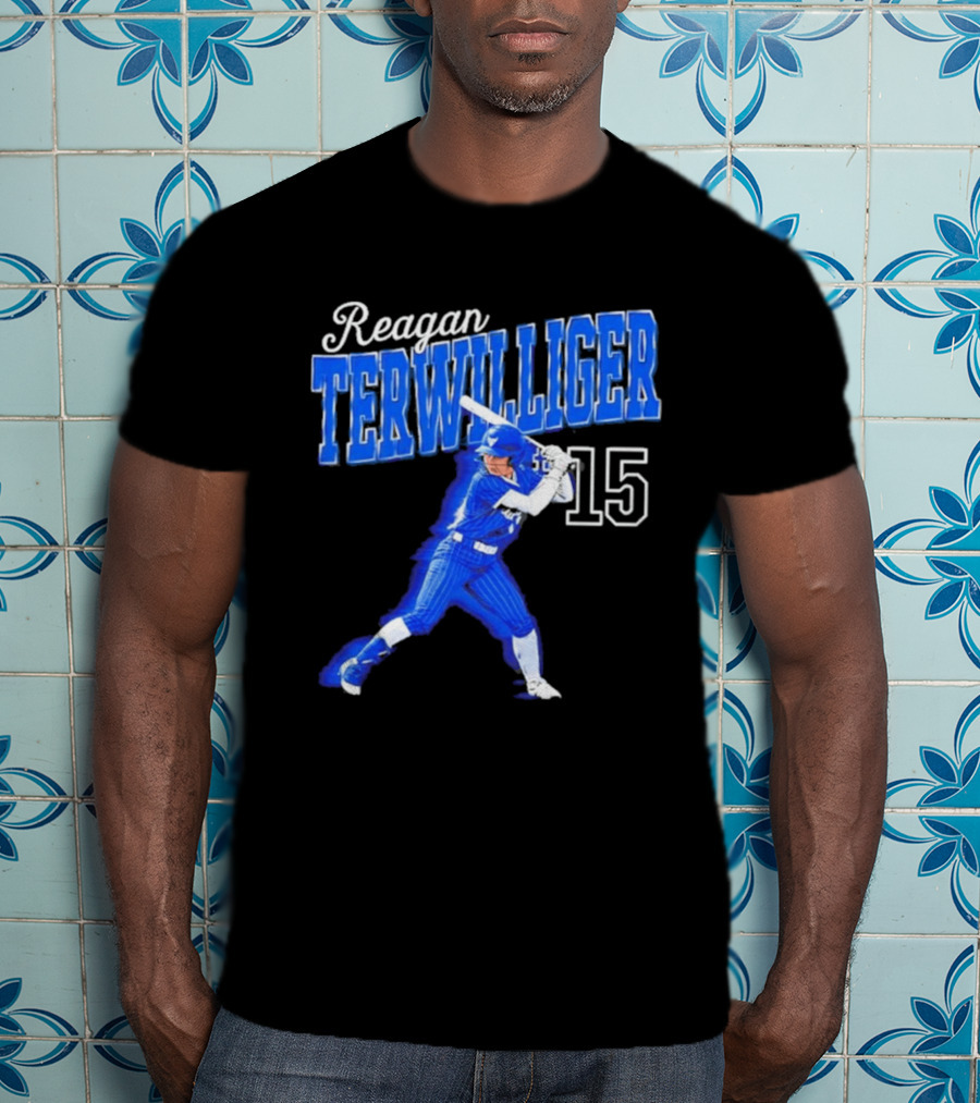 Reagan Terwilliger 15 Buffalo Bulls Softball Player Swing T-Shirt