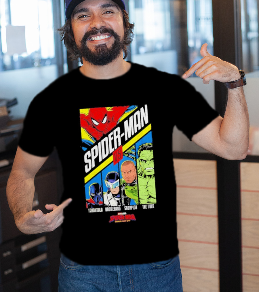 Spider Man VS Tarantula Boomerang Scorpion The Hulk Marvel Superheroes Showdown T-Shirt