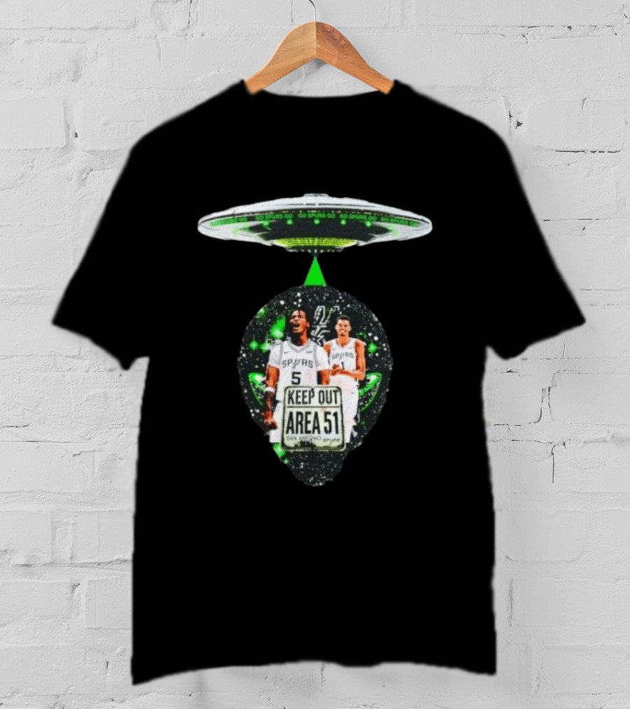 San Antonio Spurs Keep Out Area 51 UFO Basketball T-Shirt