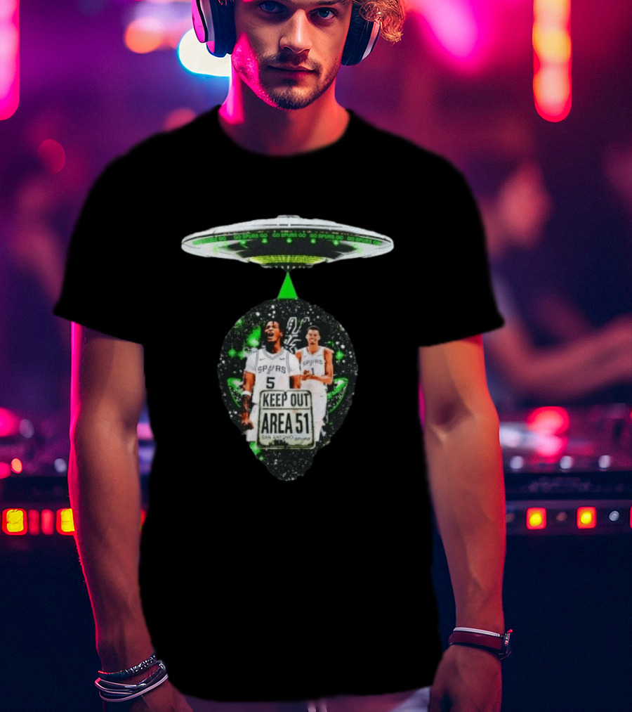 San Antonio Spurs Keep Out Area 51 UFO Basketball T-Shirt