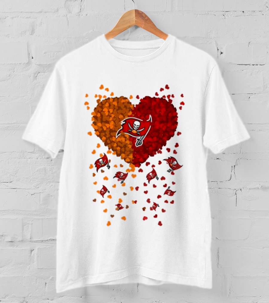 Heart Tampa Bay Buccaneers Football 2026 Iconic Team Spirit T-Shirt