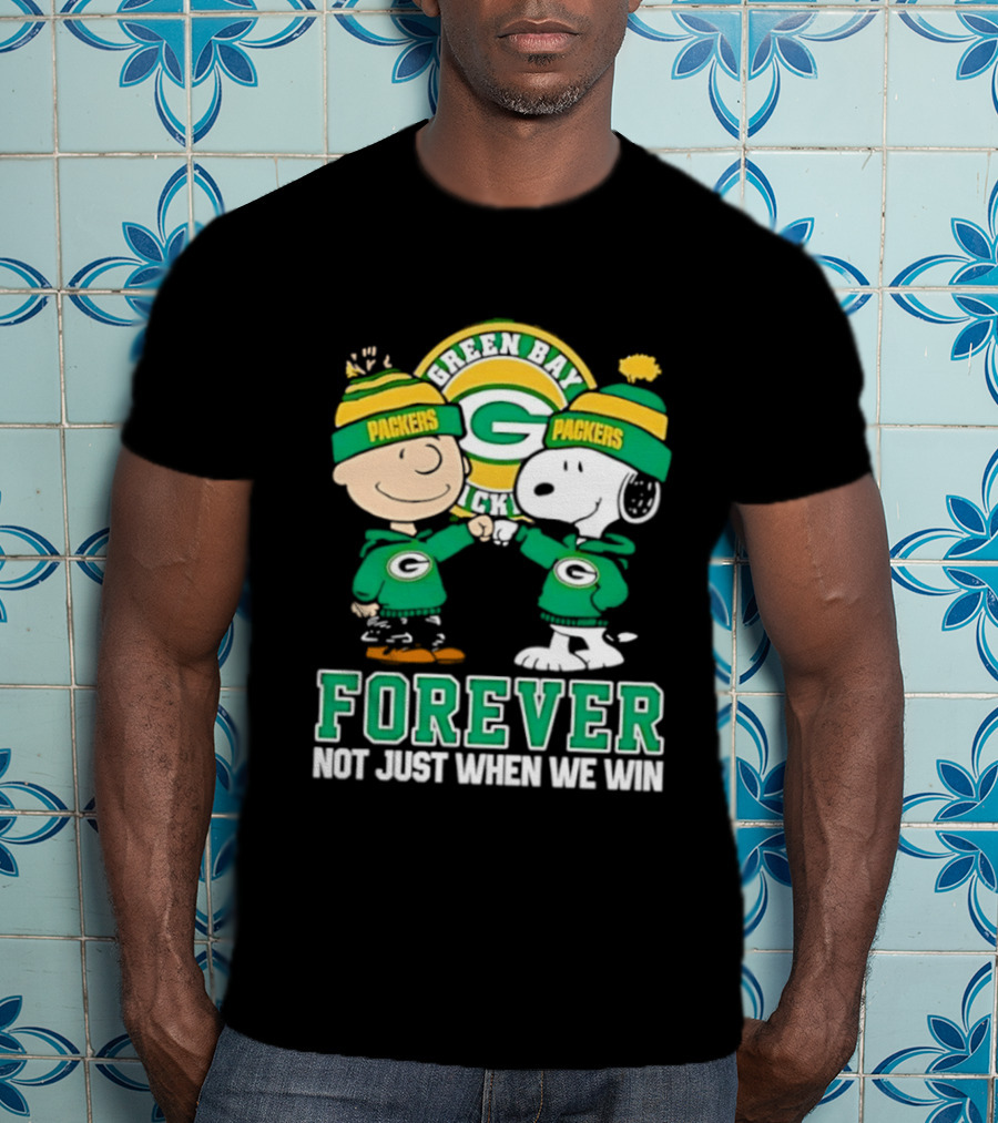 Peanuts Charlie Brown Snoopy Green Bay Packers Forever Not Just When We Win T-Shirt