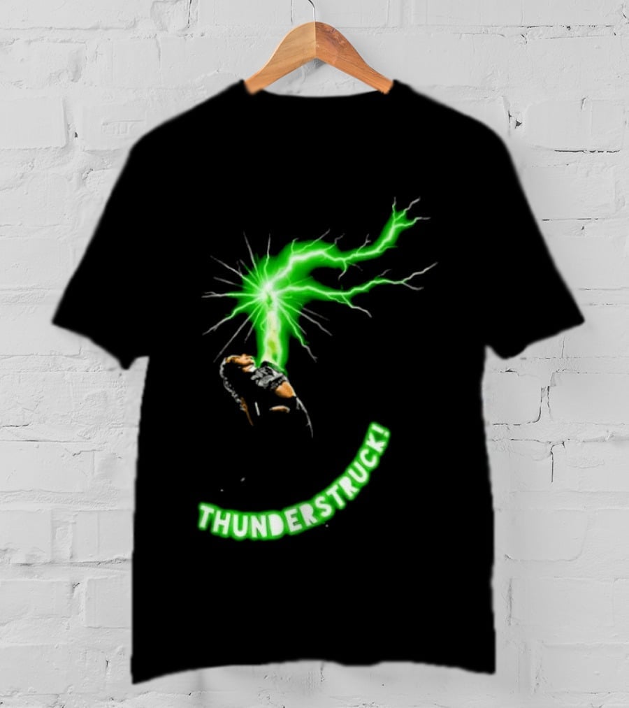 Thunderstruck Green Lightning Female Wrestler Power Burst T-Shirt