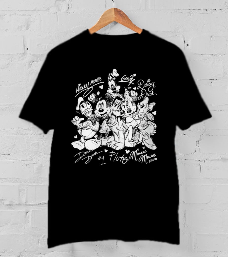 Mickey Mouse Goofy Daisy Duck Donald Duck Pluto Minnie Mouse Friends 2026 Disneyland Trip Sketch T-Shirt