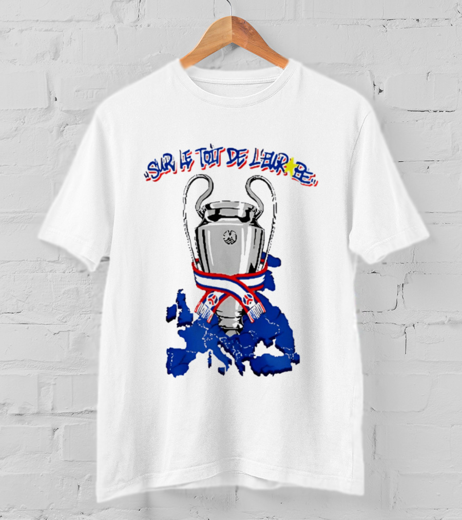 Paris Saint Germain Sur Le Toit De L'Europe 2026 Trophy T-Shirt