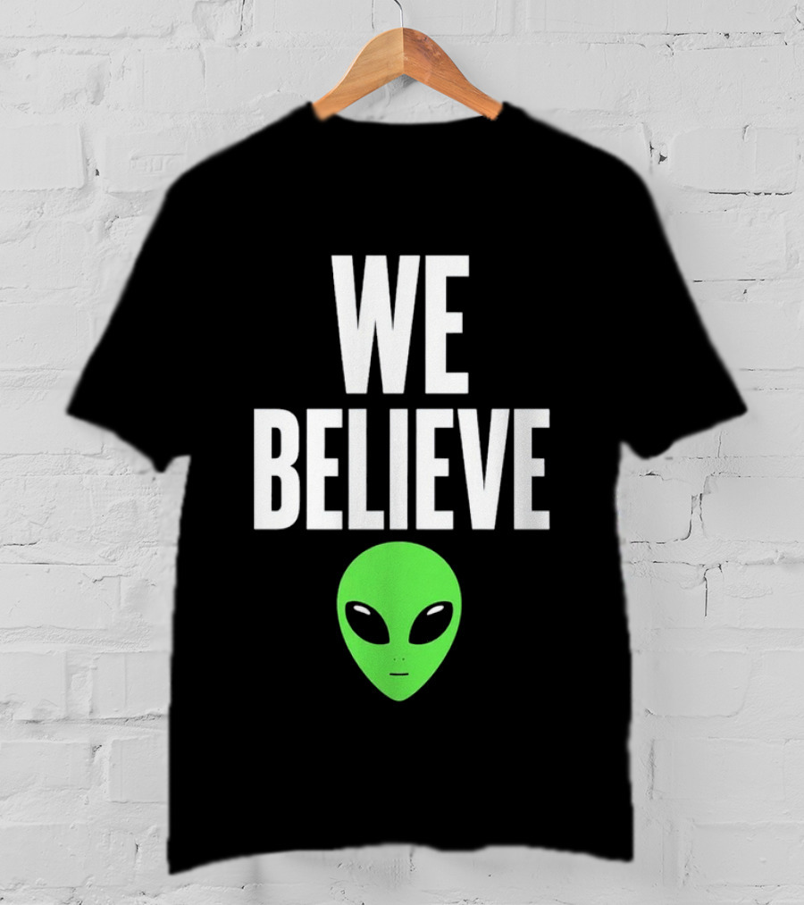 We Believe Alien Green Head Basketball Fans Go Spurs Go T-Shirt