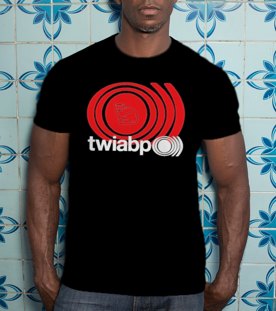 Twiabp Sunn Rip Cat In Red Concentric Circle T-Shirt