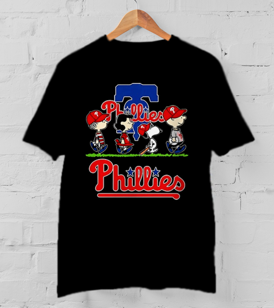 Snoopy Charlie Brown Linus Lucy Phillies Baseball 2026 T-Shirt