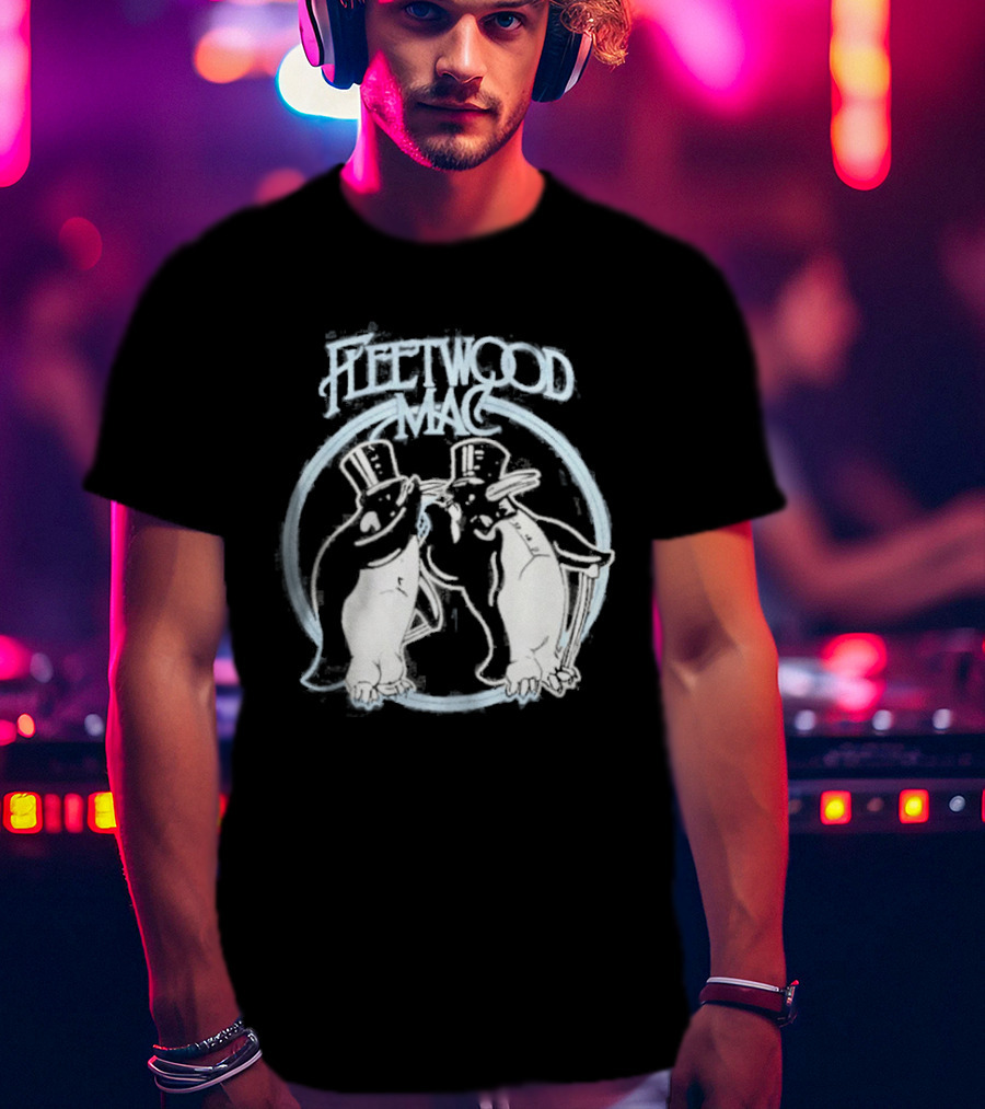 Ginny Miller Antonia Gentry Ginny And Georgia Fleetwood Mac T-Shirt