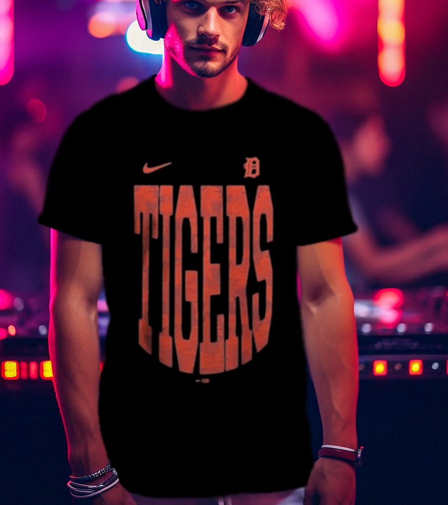 Detroit Tigers Nike Camo Velocity Victor T-Shirt