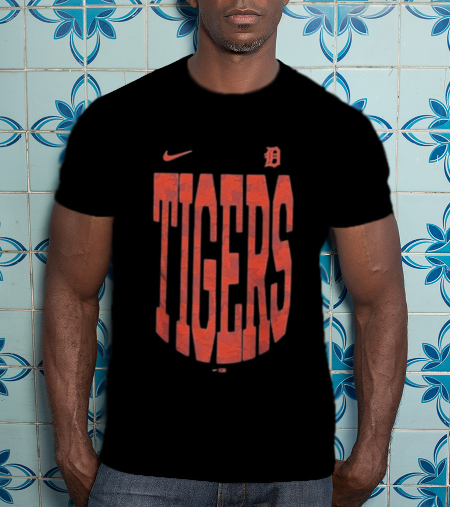 Detroit Tigers Nike Camo Velocity Victor T-Shirt
