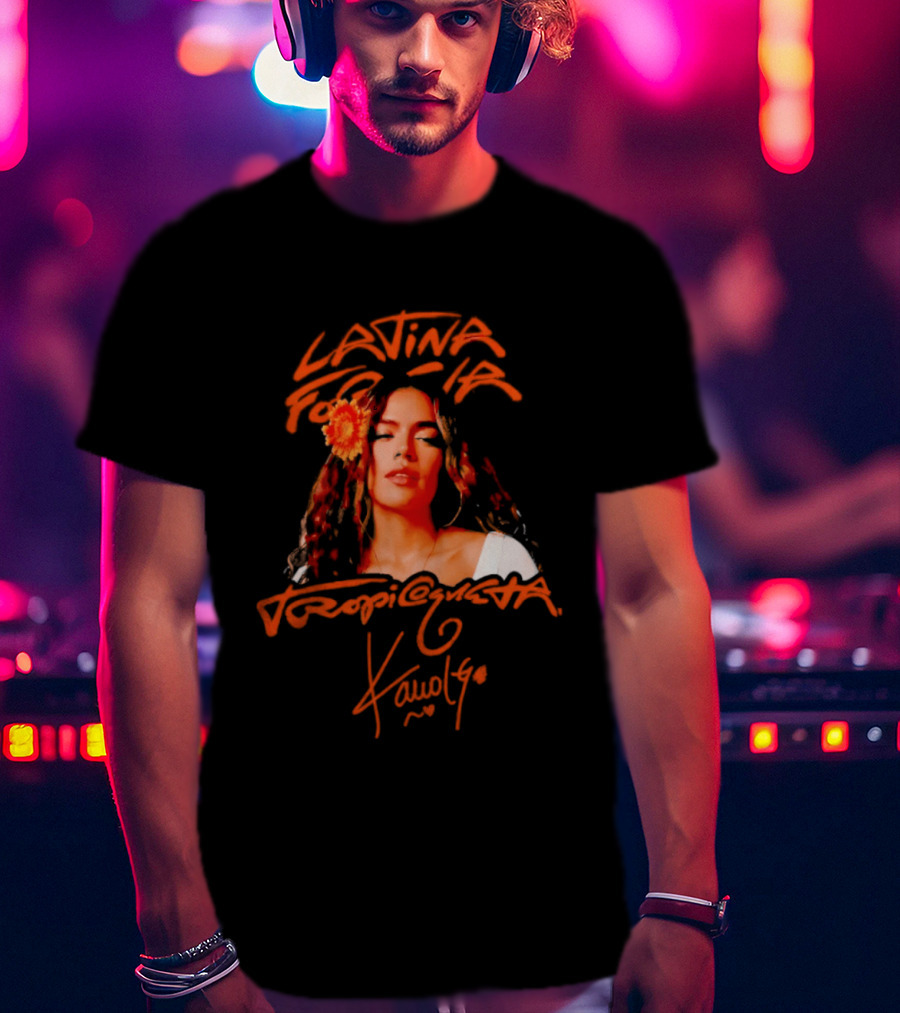 Latina Por El Mundo Tropiquesa Karol G T-Shirt