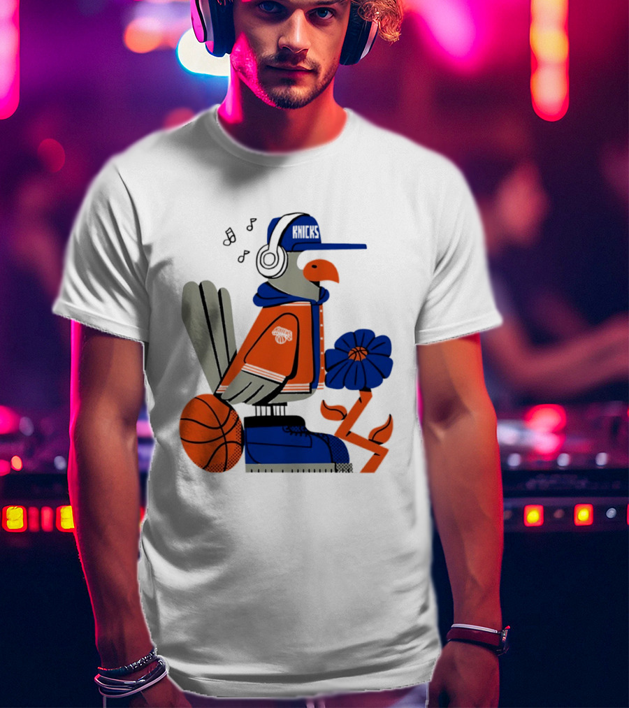 New York Knicks Bird Cap Headphones Basketball Flower T-Shirt