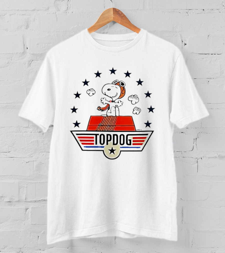 Snoopy Top Dog Stars Aviator Scarf And Goggles T-Shirt