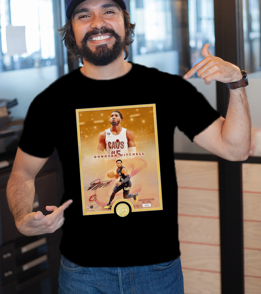 Donovan Mitchell Cleveland Cavaliers Limited Edition Bronze Coin Photo Mint T-Shirt