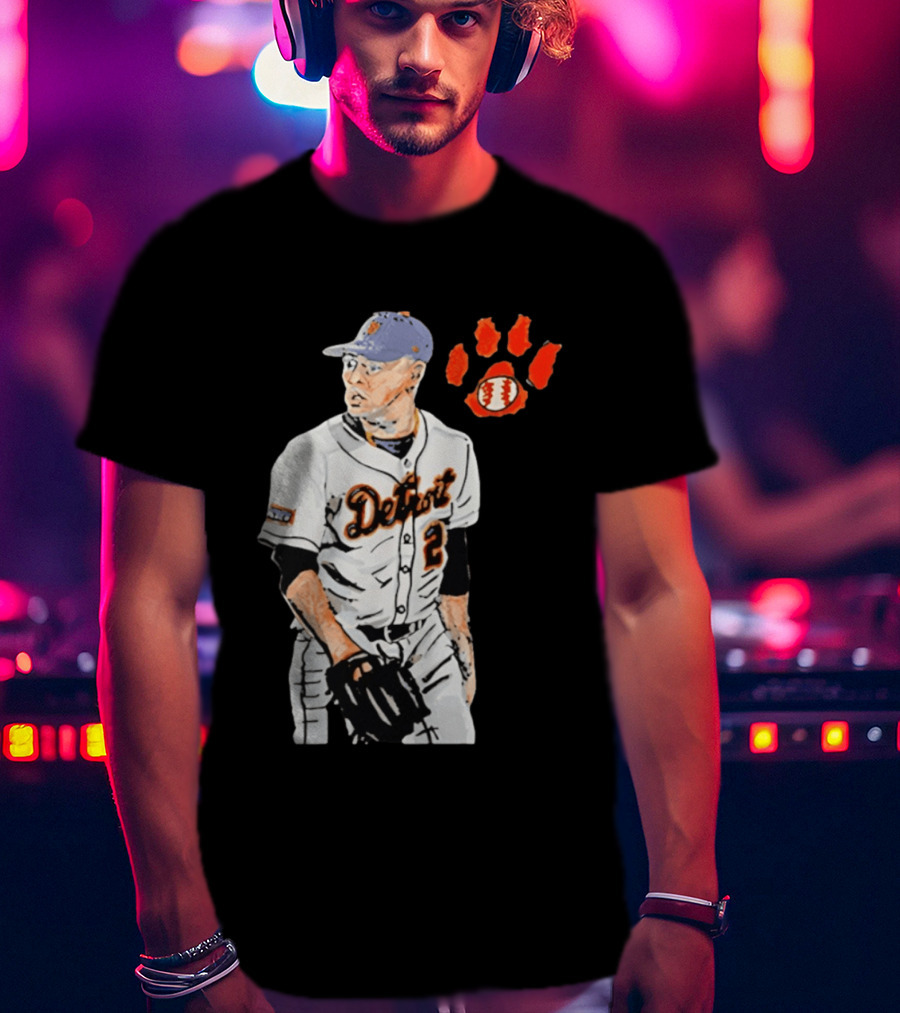 Detroit Tigers Tarik Skubal Baseball Cartoon Character With Paw Print And Baseball T-Shirt