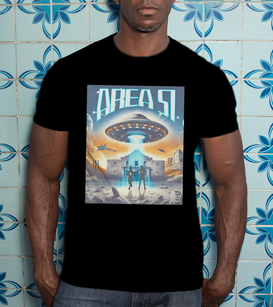 Area 51 UFO Abduction Scene With BCSA Aliens T-Shirt