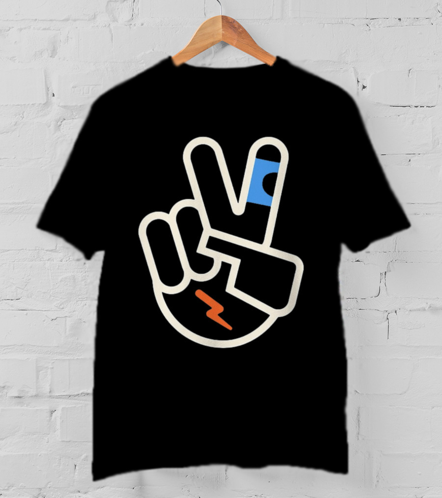 OKC Thunder Shai Gilgeous Alexander Peace Sign Celebration T-Shirt