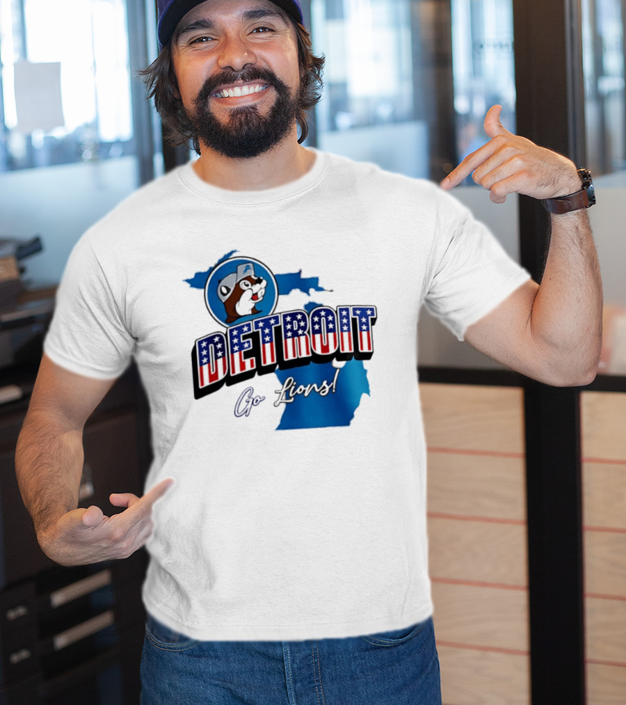 Detroit Lions Buc Ee's Go Lions Patriotic Michigan Map T-Shirt