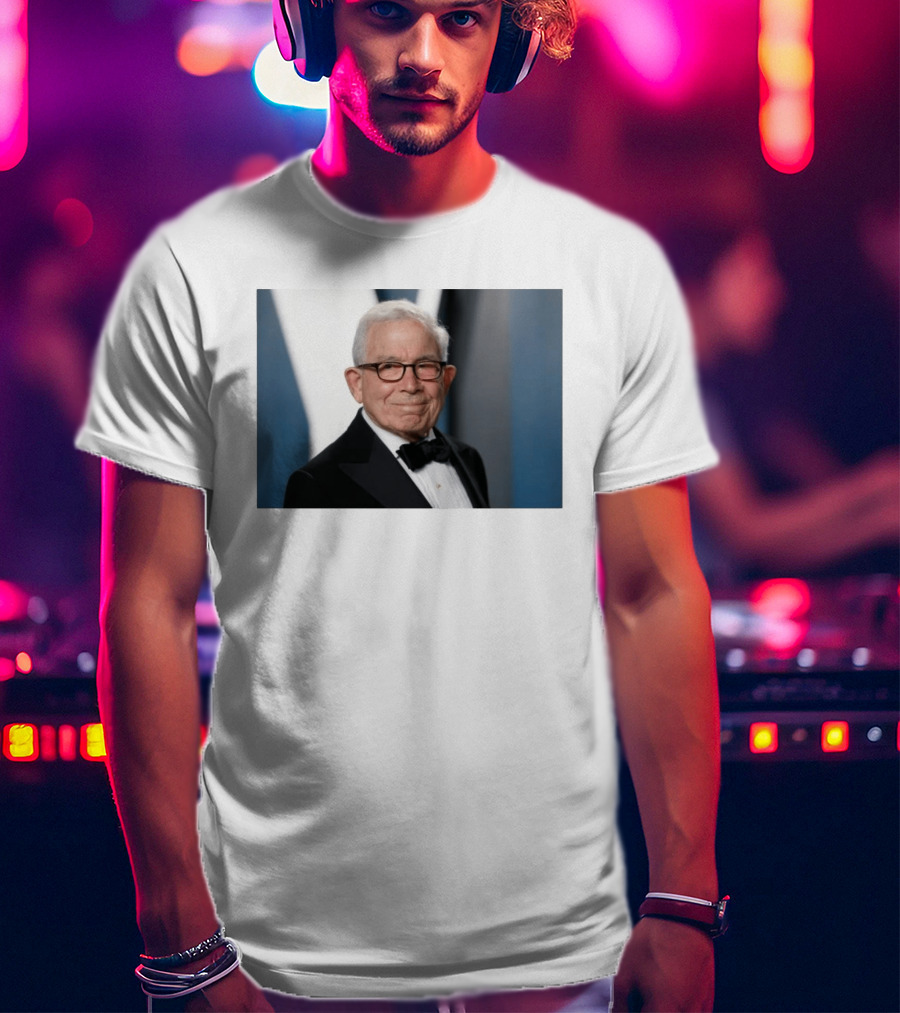 Donald E. Newhouse Low Profile Heir To A Media Empire Dies At 96 T-Shirt