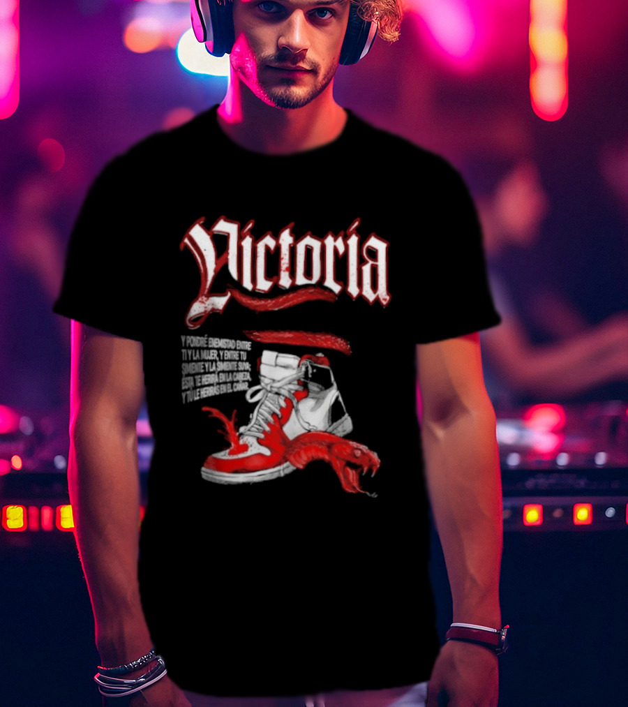 Victoria Y Pondré Enemistad Entre Ti Y La Mujer Simiente Suya Sneaker Serpent T-Shirt