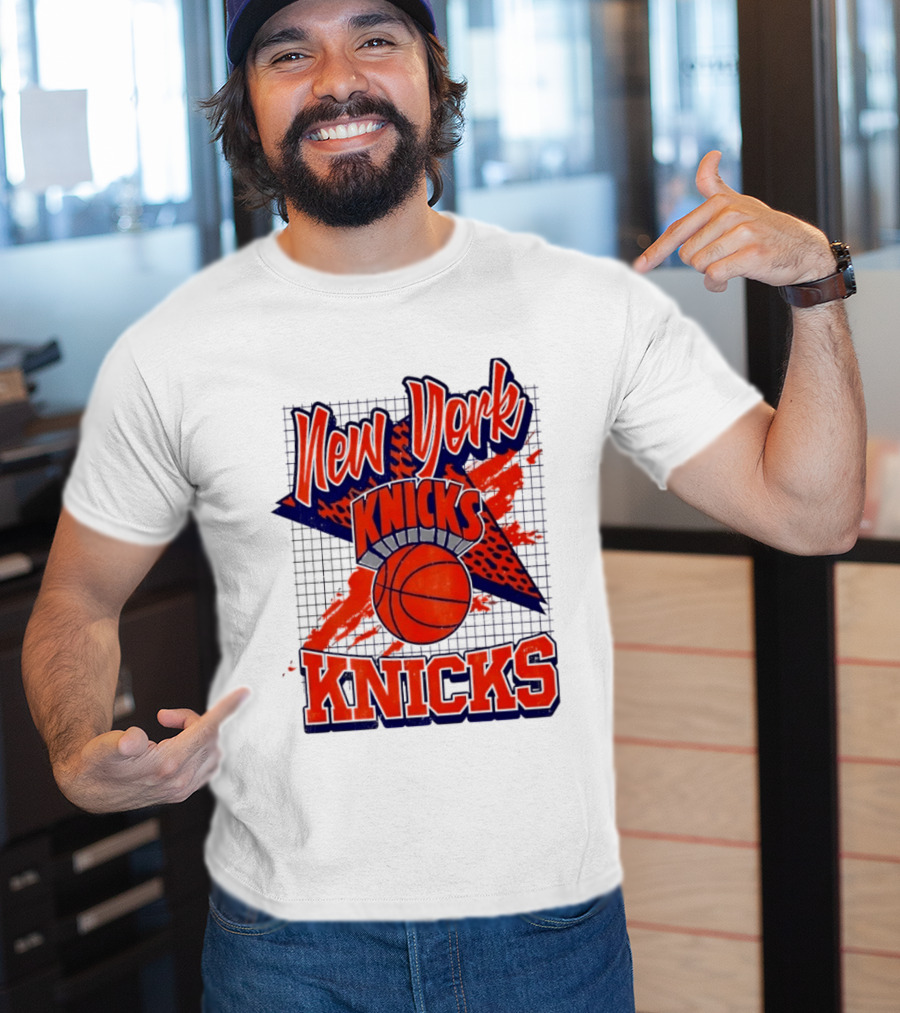 New York Knicks Juvenile Basketball Star T-Shirt