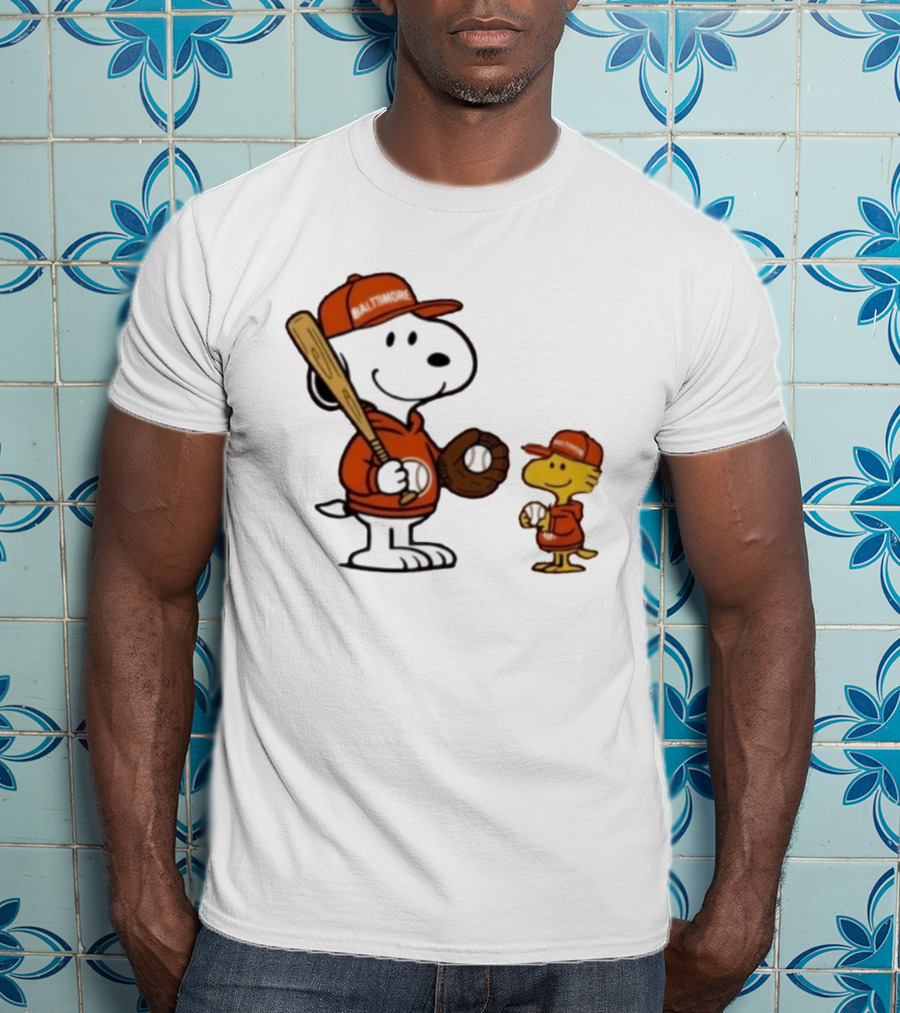 Snoopy Woodstock Baseball Baltimore Orioles Fan Gear T-Shirt