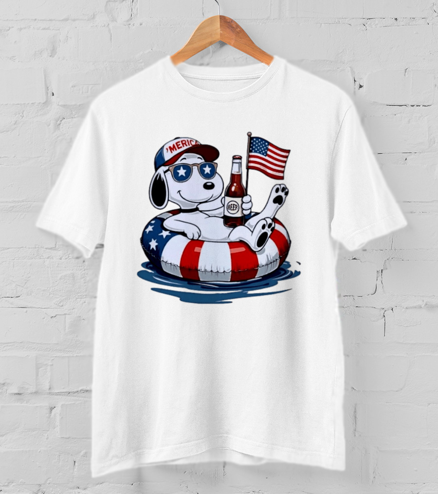 Snoopy Patriotic American Flag Beer Floaty Relaxing T-Shirt