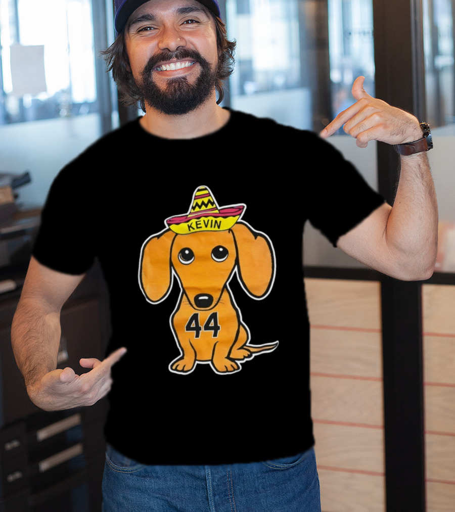 Cinco De Mayo Wiener Dog Kevin Sombrero 44 T-Shirt