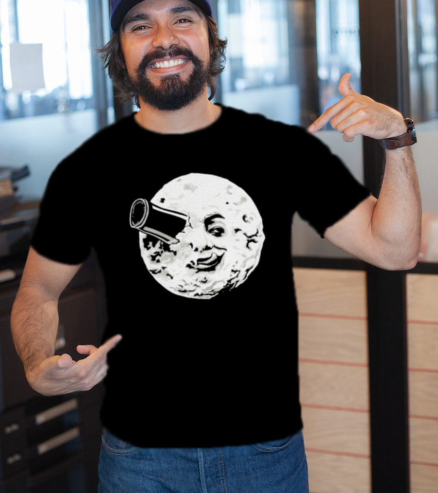 A Creamy Trip To The Moon Face Icon Rocket Classic Vintage Movie Scene T-Shirt