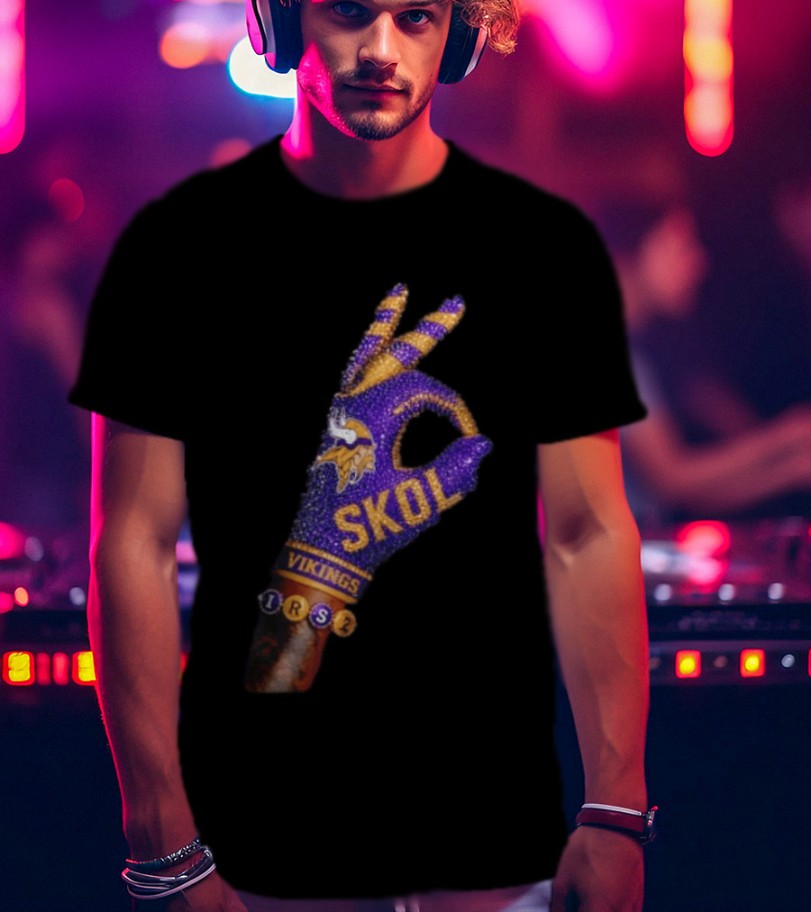Minnesota Vikings Skol Isaiah Rodgers Iceman Glove T-Shirt